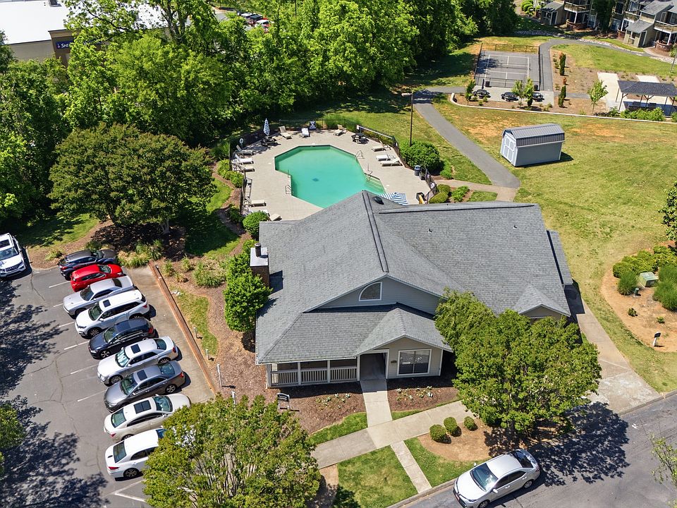 1st image of 200 Guerin Rd