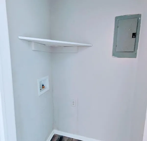 4137 Sunset Ave #14 — Photo 9