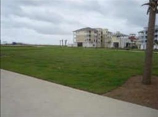26119 Flamingo Dr, Galveston, TX 77554