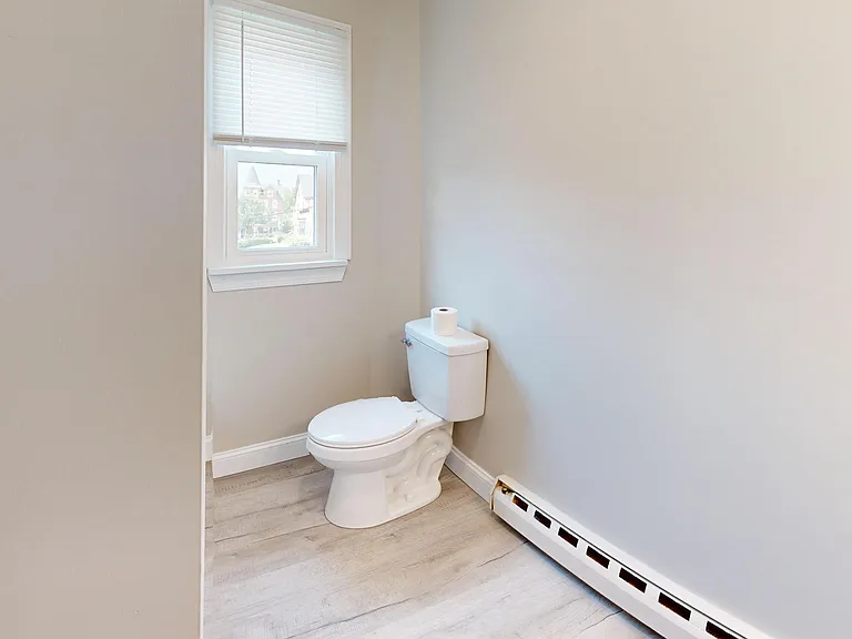 602 Arch St #B — Photo 19