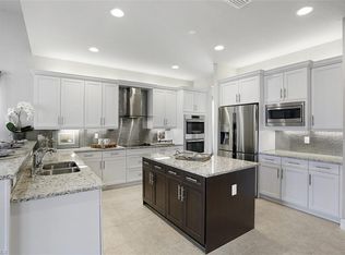 2756 Crystal Way, Naples, FL 34119