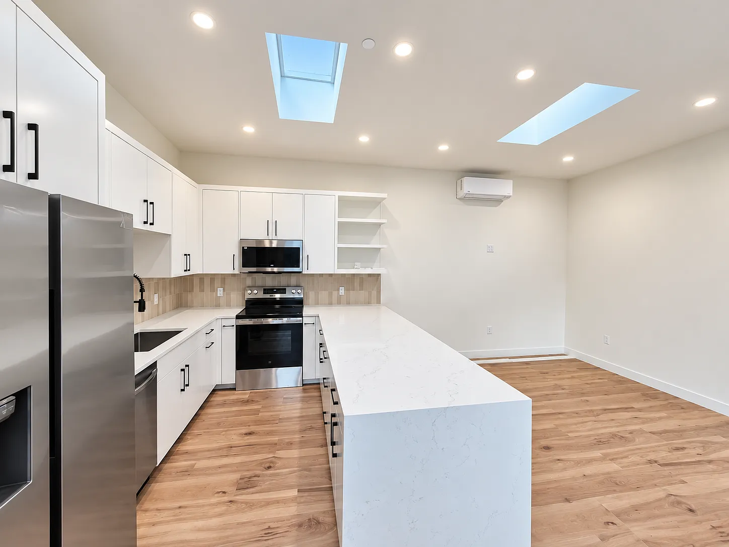 10315 Canyon Dr — Photo 1