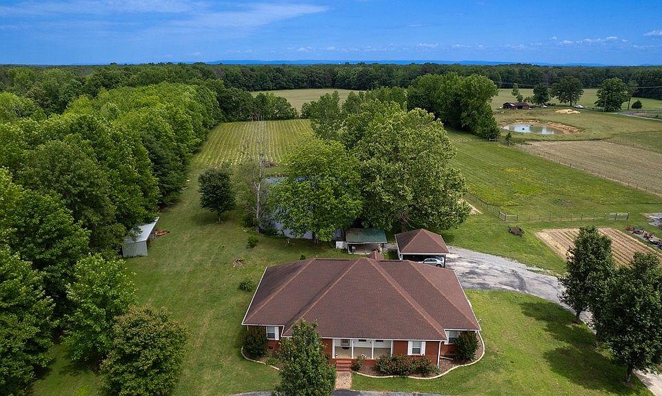 1st image of 84 Scott Orchard Rd