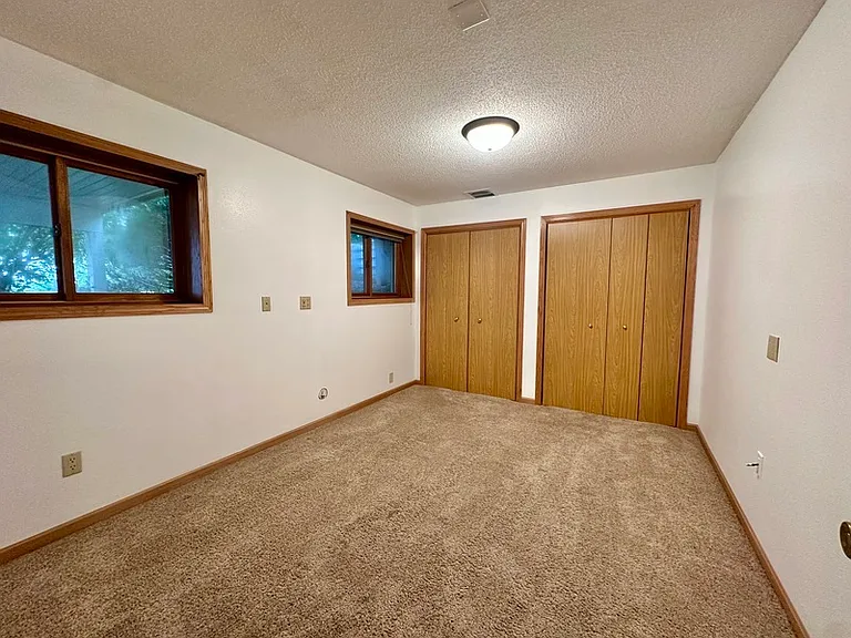 3610 Alburnett Rd — Photo 15