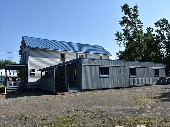 5th image of 82 Lincoln Ave