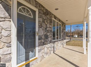 1928 Almond Rd, Vineland, NJ 08360