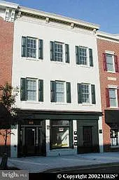 414 Main St #300