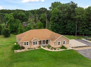70715 Adamsville Rd, Edwardsburg, MI 49112