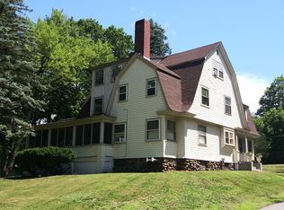 18 Auburn St APT 3, Franklin, NH 03235