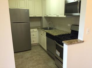 15-20 202nd St APT 1L, Bayside, NY 11360