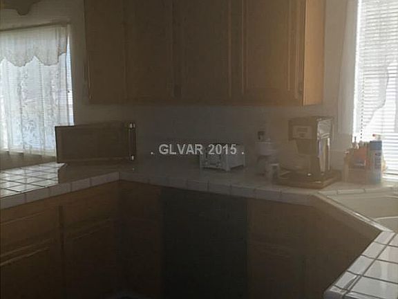 4th image of 4537 Bradpoint Dr