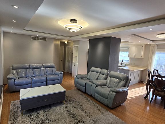 3rd image of 5224 144th St W