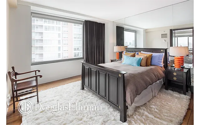 Rented by Douglas Elliman | media 25