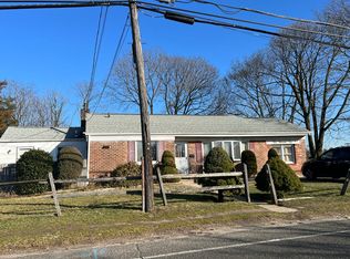 202 W Hills Rd, Huntington Station, NY 11746