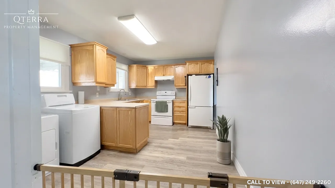2 bed, 700 sqft, $1,995 — Photo 2