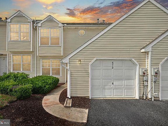 2nd image of 6212 Spring Knoll Dr