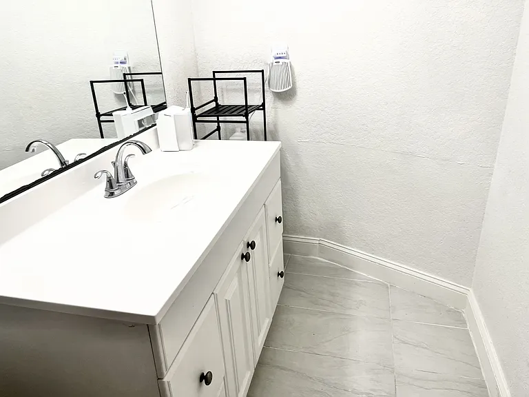 1201 NE 191st St #204 — Photo 18