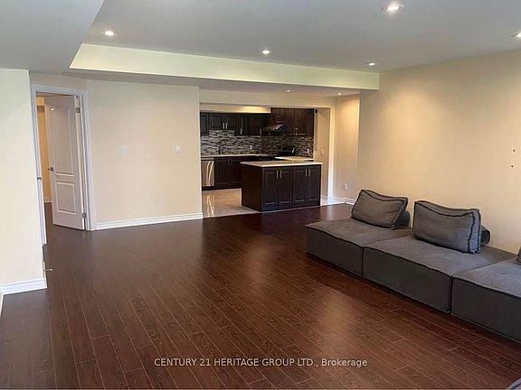 4th image of 24 Rossini Dr #Basement