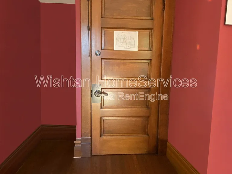 538 N Randolph St #R2 — Photo 4