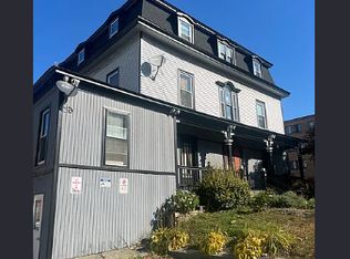 81 Elm St APT 4, Worcester, MA 01609