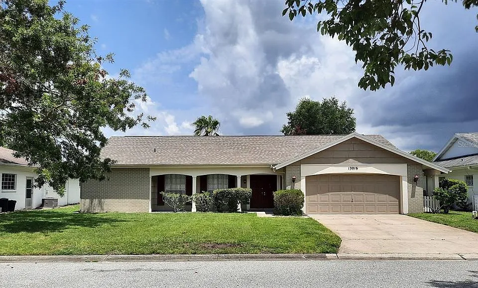 13016 Serpentine Dr