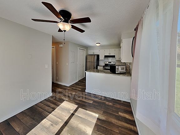4th image of 4289 S Winfield Rd