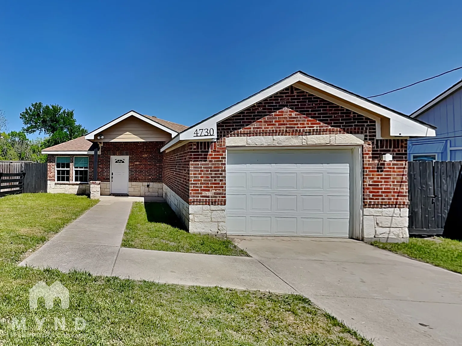 3 bed, 2.0 bath, 1377 sqft, $2,045 — Photo 1