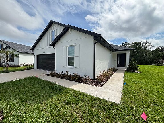 3rd image of 3557 NW 45th Ave