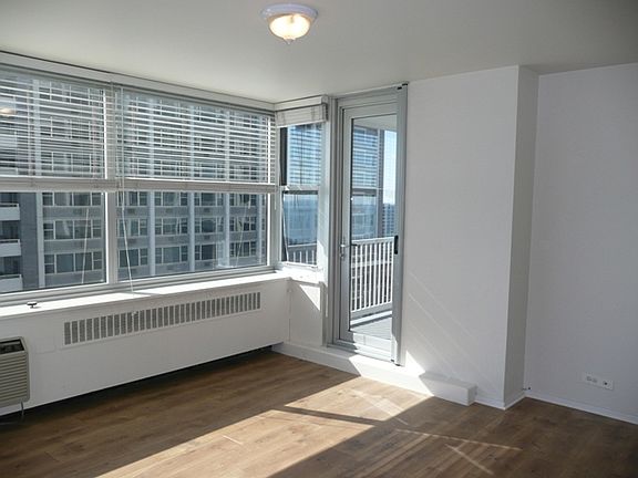 5th image of 4250 N Marine Dr APT 2321