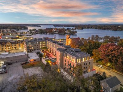 215 East Pleasant STREET #508, Oconomowoc, WI, 53066