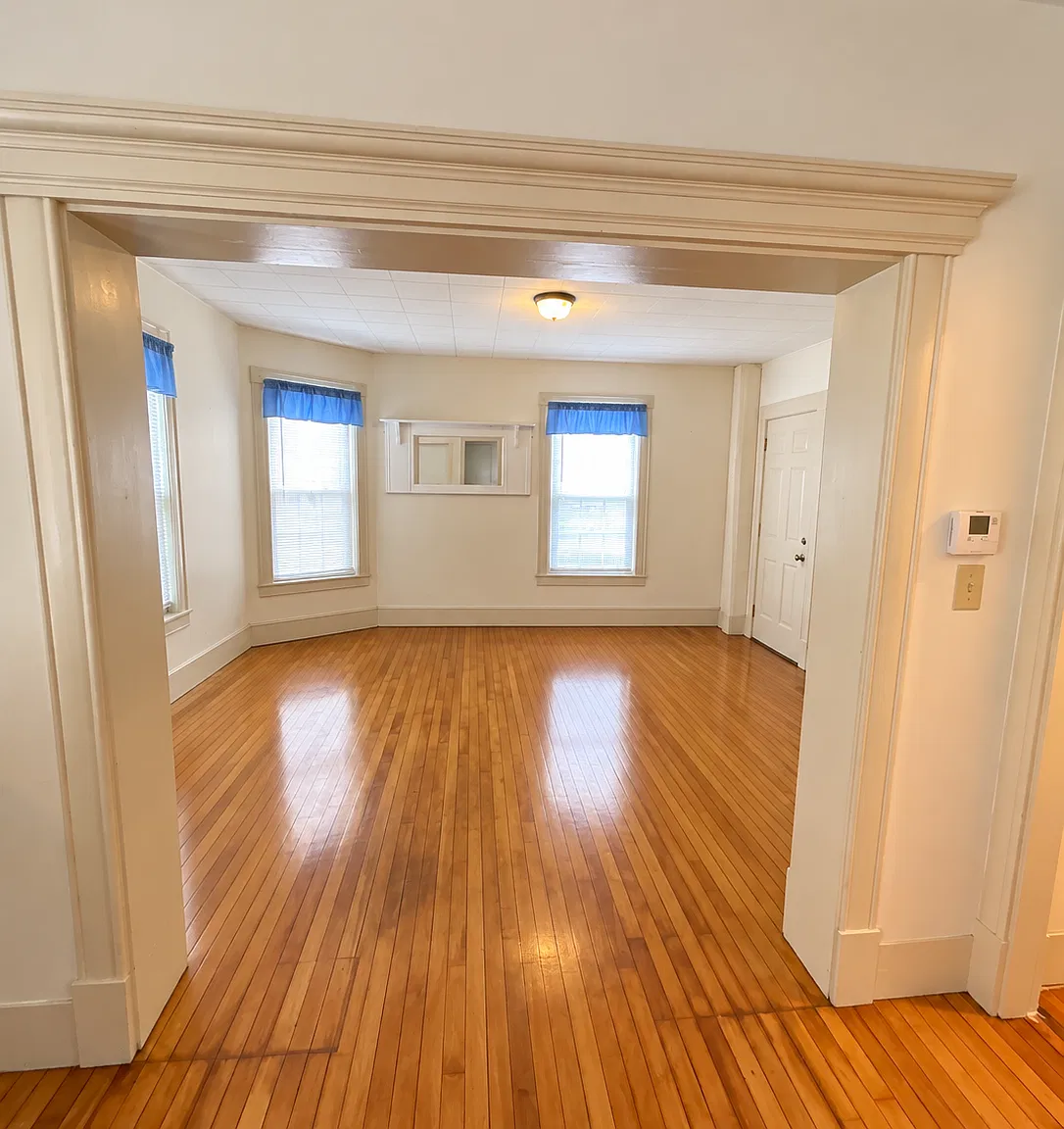 2 bed, 1250 sqft, $1,700 — Photo 3