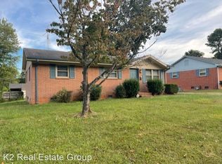 4307 Briarhill Dr, Charlotte, NC 28215
