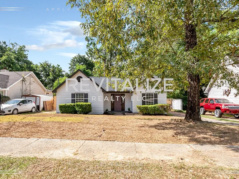 6513 Victoria Pl S — Photo 25