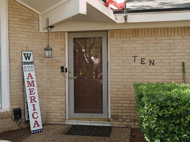 10 Cambridge Ct — Photo 24