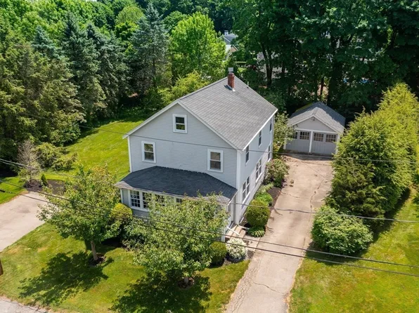 10 Ash St, Cohasset, MA 02025