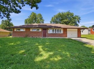 2221 Milesburn Dr, Dayton, OH 45439