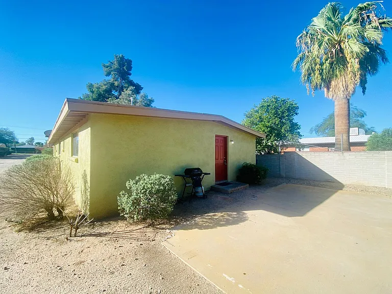 Hedrick1631 — Photo 19