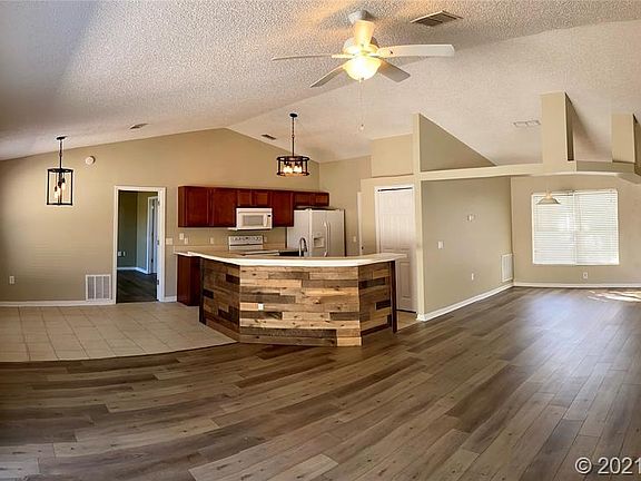 5th image of 1855 Willow Oak Dr