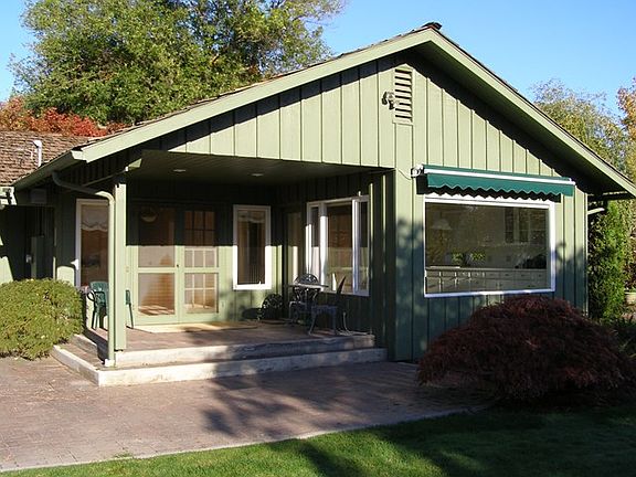 4th image of 774 Crestview Pl