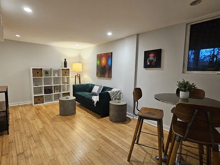 Boulderwoods Dr SE — Photo 3