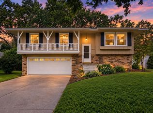 4513 67th St, Urbandale, IA 50322