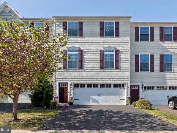 428 Arbor Blvd, Perkasie, PA 18944