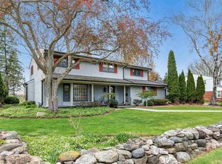 341 Roselawn Blvd, Green Bay, WI 54301