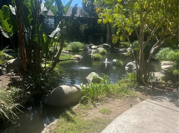 2538 W Macarthur Blvd Unit J, Santa Ana, CA 92704