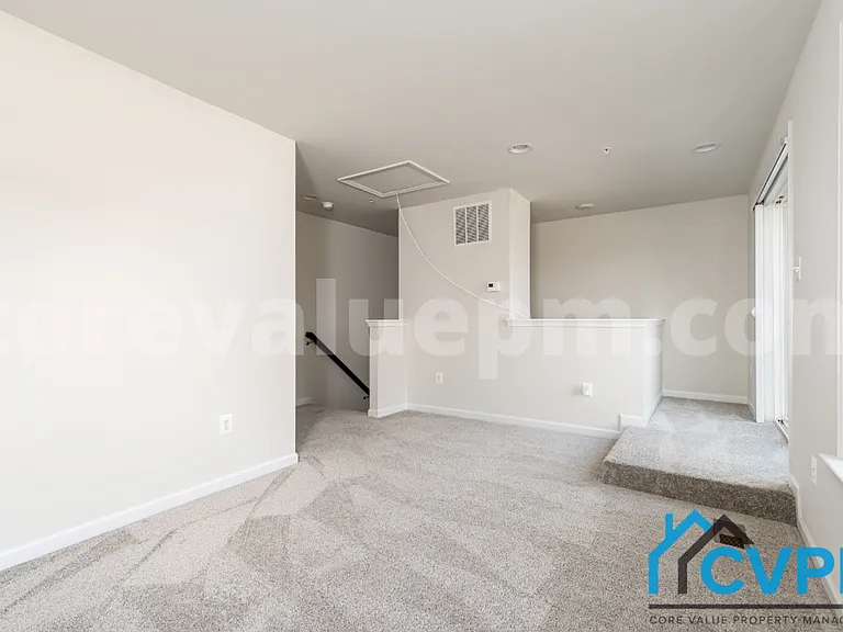 7772 Willow Oak Ct — Photo 21