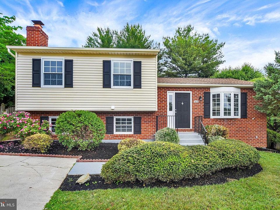 1st image of 3808 Perryhurst Pl