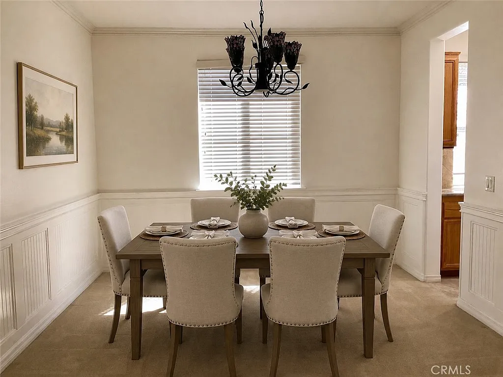 3 bed, 2787 sqft, $4,000 — Photo 3