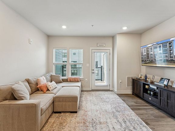 4th image of 12875 Mosaic Park Way #3-J