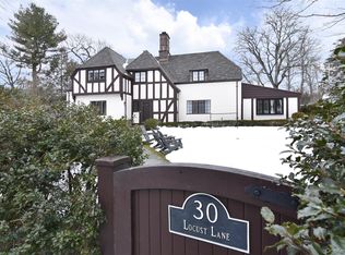 30 Locust Lane, Bronxville, NY 10708