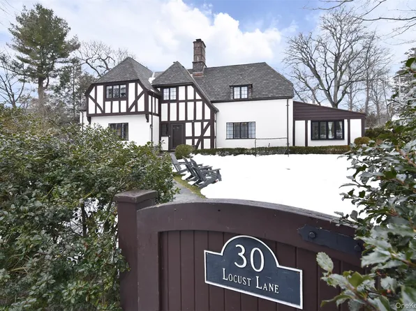 30 Locust Lane, Bronxville, NY 10708